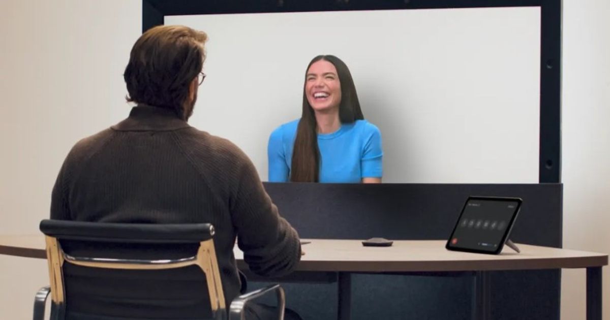 Google Beam.. جهاز من جوجل لإجراء مكالمات الفيديو بـ”طريقة مبتكرة”
