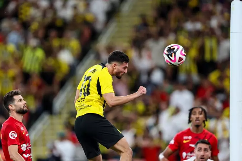 اتحاد جدة يت crowned champion of the King’s Cup بقيادة بنزيما وعوار (فيديو)
