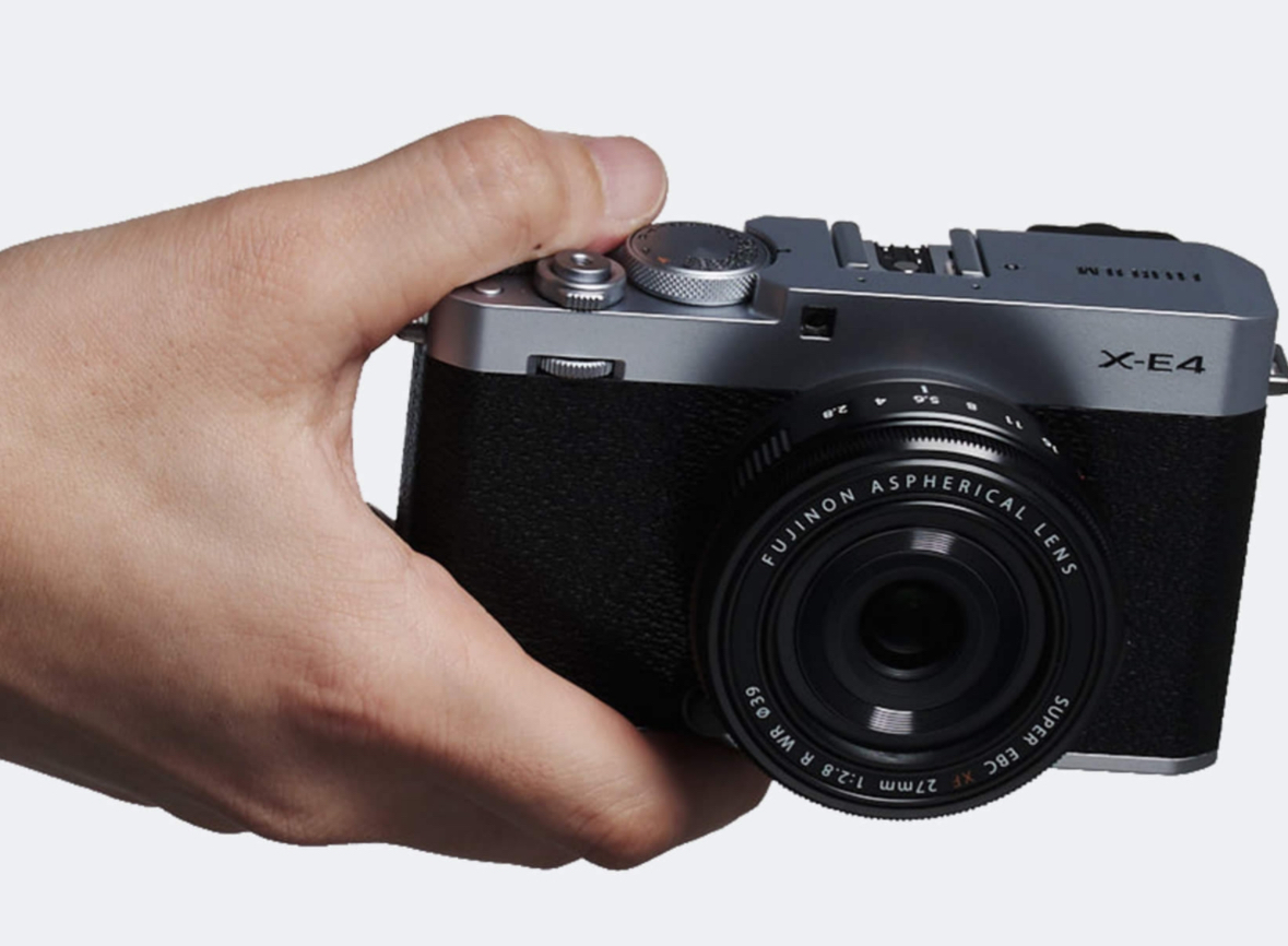 تسريبات جديدة: كاميرا Fujifilm X-E5 قد تضم تقنيات X100VI في تصميم APS-C مدمج