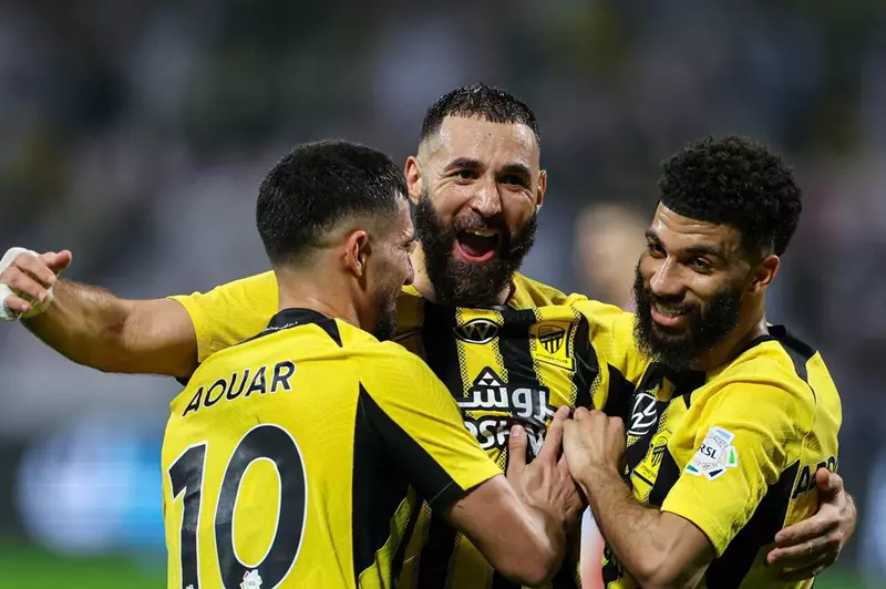 اتحاد جدة يستكشف خيارات بديلة للاعبه المحترف الشاب