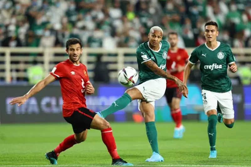 تجديد الذكريات: بالميراس يعتمد على 9 لاعبين سبق لهم مواجهة الأهلي