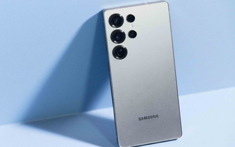 تسريبات حصرية: تصميم أنحف وعدسة تكبير محسّنة لسلسلة Galaxy S26