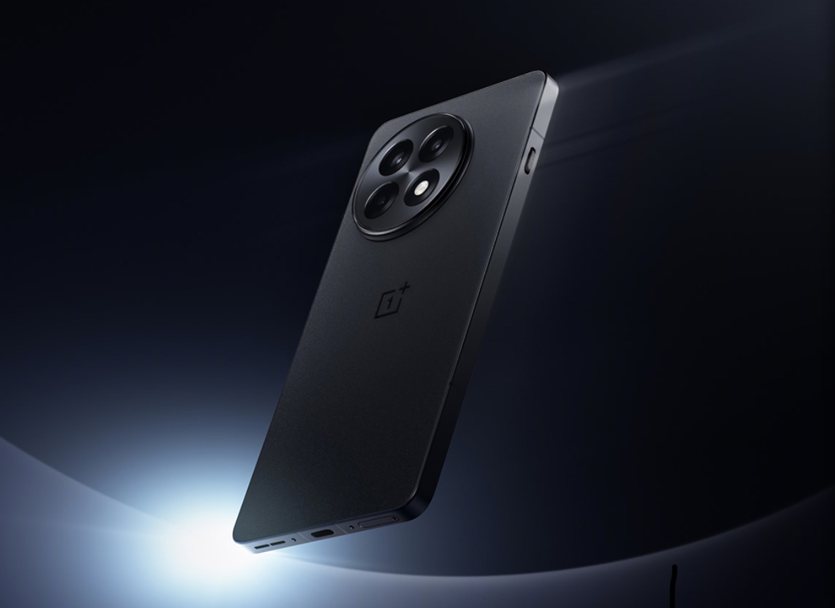 تسريبات حصرية تكشف تفاصيل مثيرة حول هاتف OnePlus الرائد المزود بمعالج Snapdragon 8 Elite Gen 2