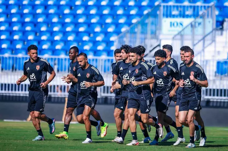 حصري: "ملف يلا كورة الشامل: سيراميكا يتوج بكأس الرابطة ورسائل خاصة من لاعبي الأهلي وزمالك يُحقق مع أحمد حمدي"