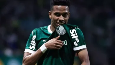قبل مواجهة الأهلي: تحليل أداء إستيفاو، نجم مباراة بالميراس ضد بورتو في كأس العالم للأندية