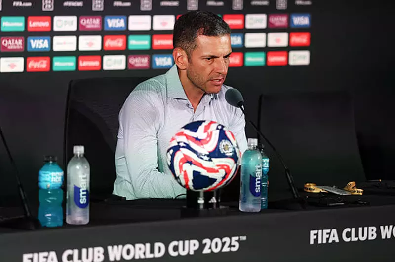 مدرب باتشوكا: يجب الحذر من ريال مدريد، الغضب يتملكنا!